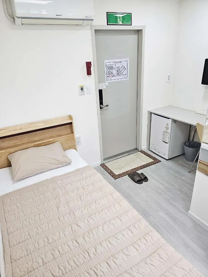 Boa Travel House Hostel Seoul 0*,  South Korea